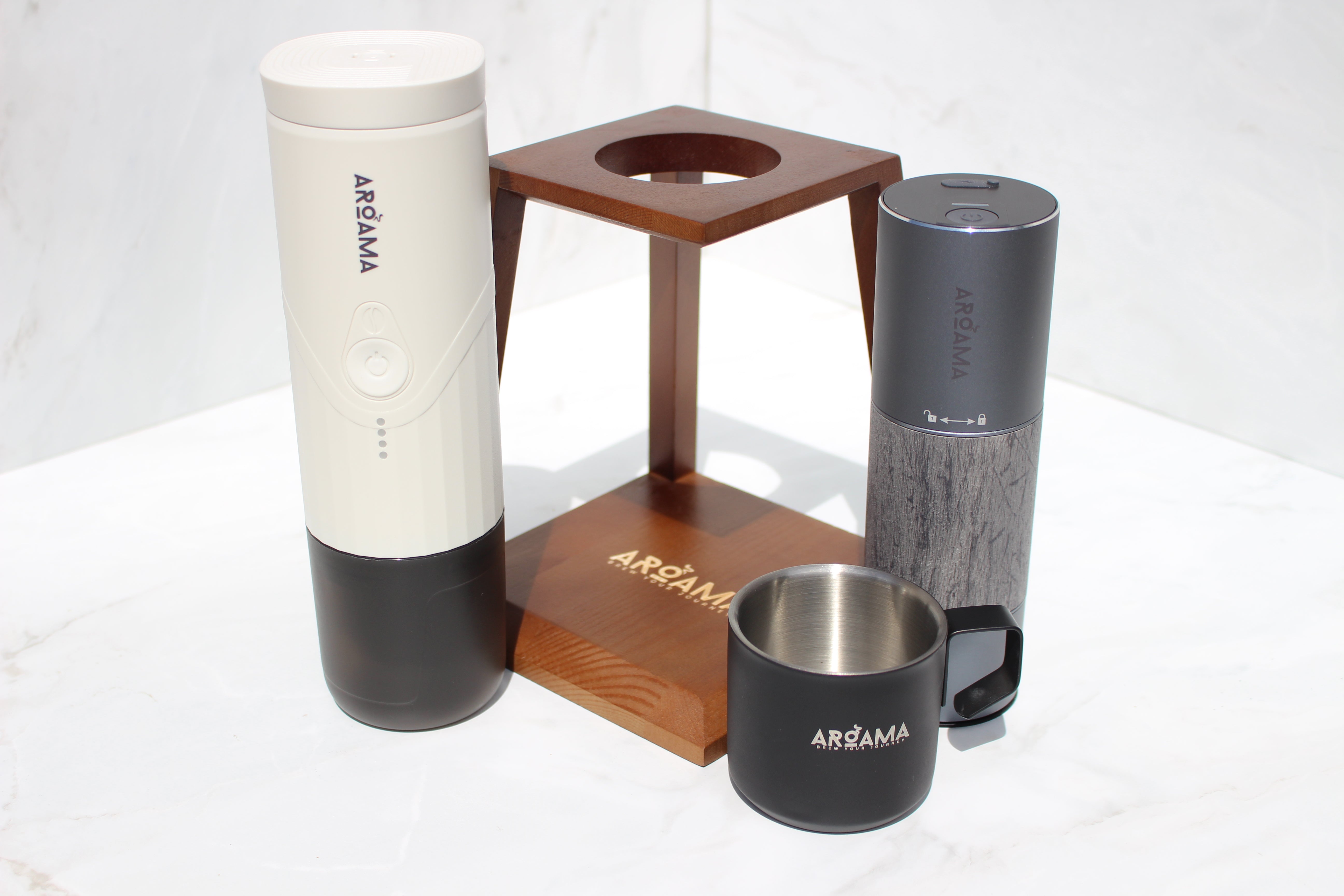 Aroama 2.0 + Grinder - Free Stand, Cup and Duo basket